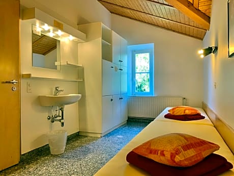 Private Dormitory Room with Shared Bathroom (8 adults)