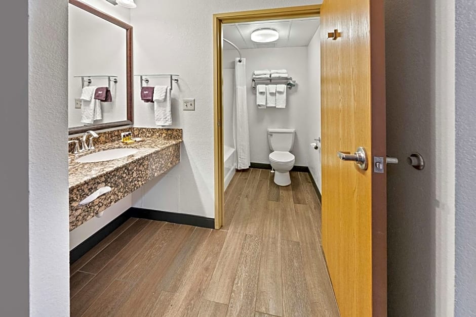 Best Western Plus Mccall Lodge And Suites