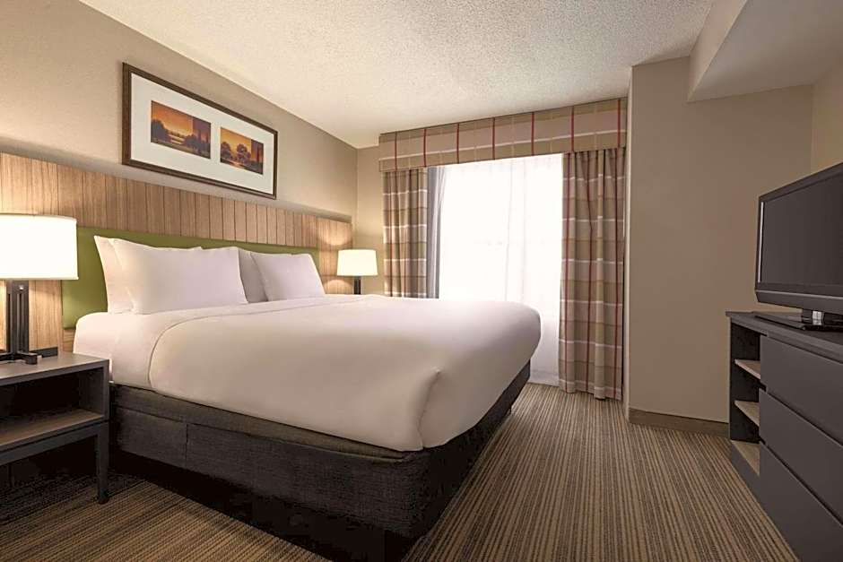 Country Inn & Suites by Radisson, Georgetown, KY