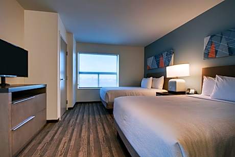 One Bedroom Kitchen Suite with Two Queen Beds and Sofa Bed