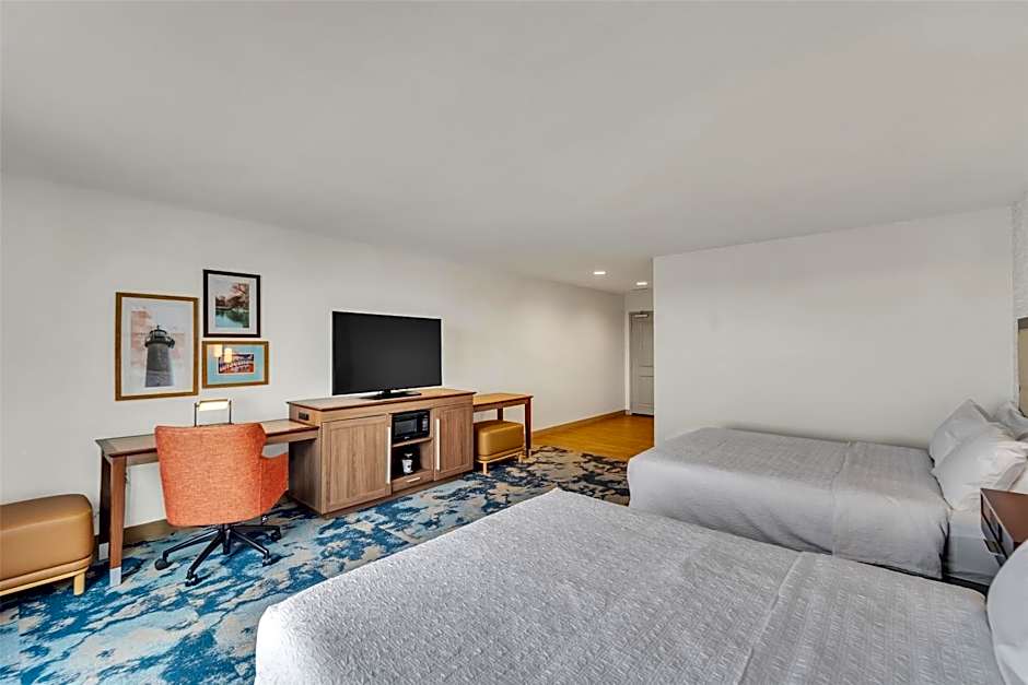 Hampton Inn By Hilton & Suites Kenosha