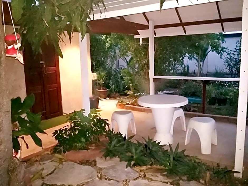 Baanchompoo Homestay