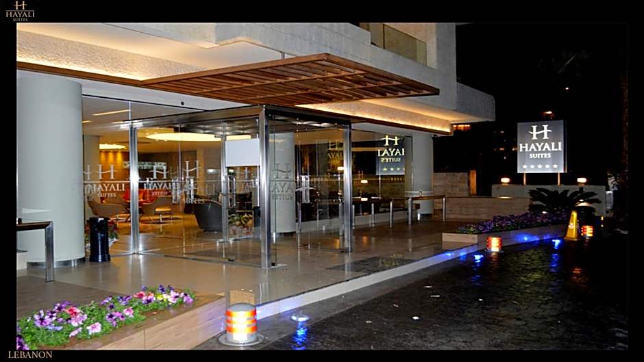 Hayali Suites