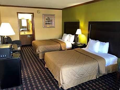 Double Room with Two Double Beds - Smoking