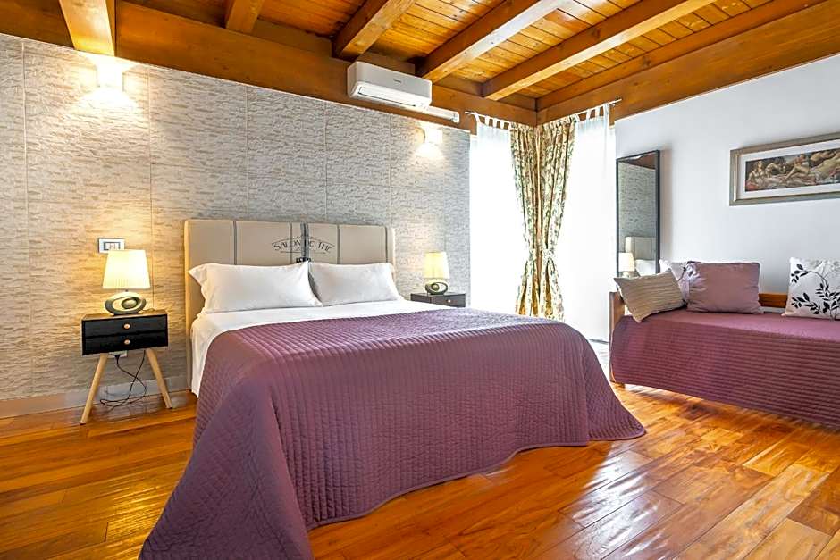Casale Delle Ronde B&B