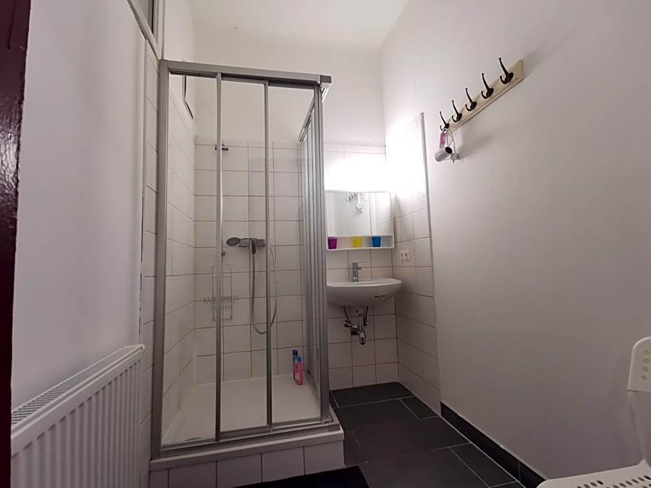 7brunnen Hostel Beds & Rooms