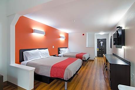 2 Queen Beds | Non-Smoking, Micfridge