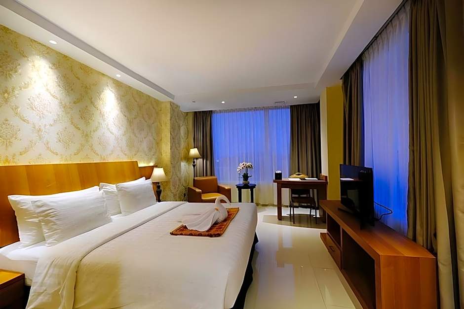 Portola Grand Arabia Hotel