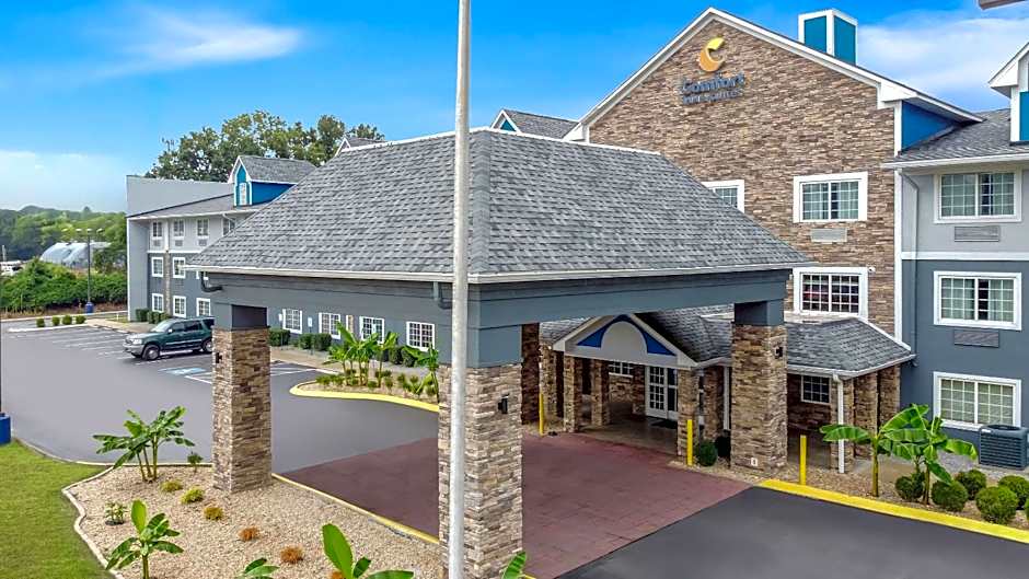 Comfort Inn & Suites Nashville Near Tanger Outlets I-24 Antioch