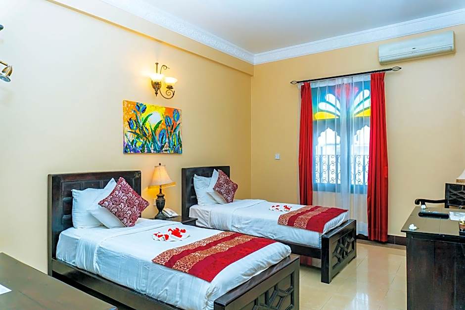 Golden Tulip Stone Town Boutique