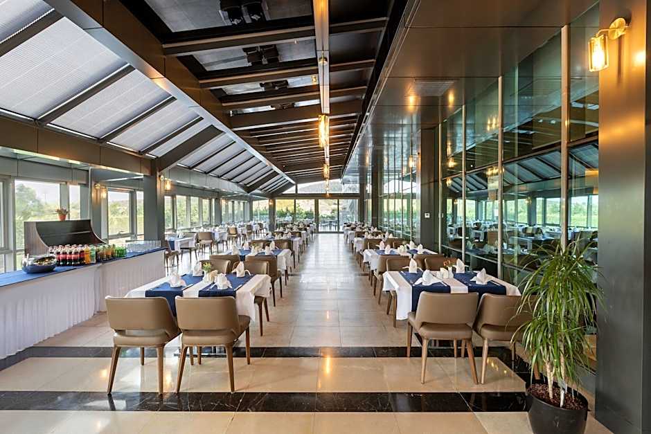 Miracle Istanbul Airport Hotel & Spa