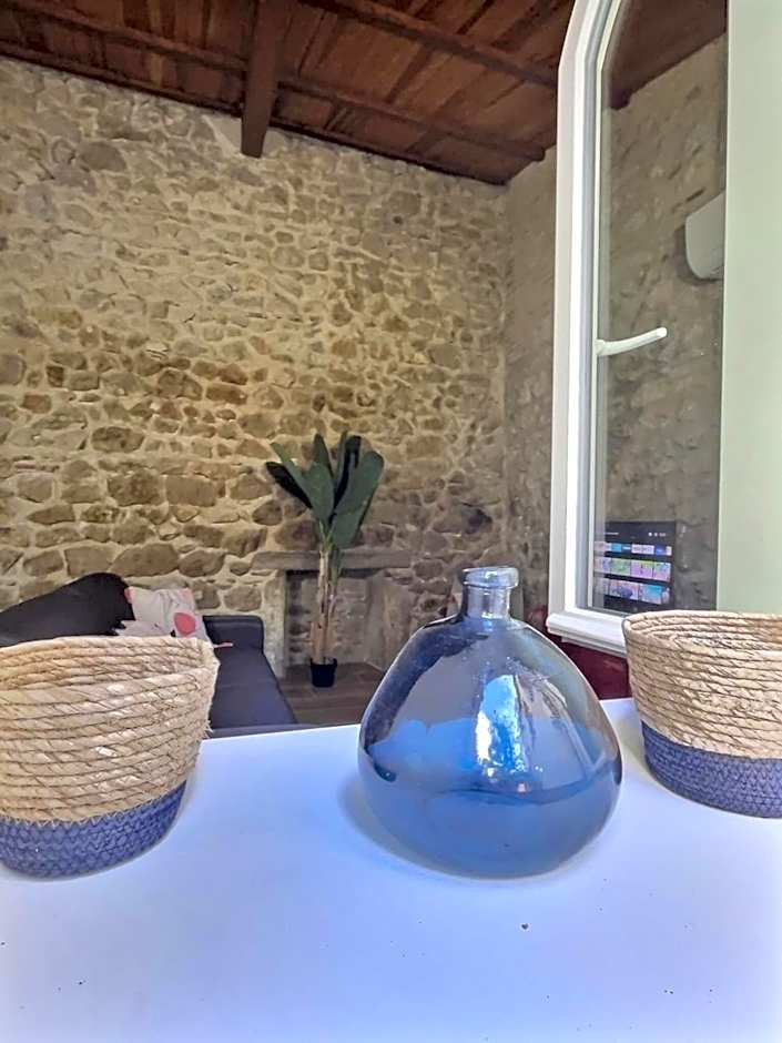 LE RELAIS DE CRUSSOL