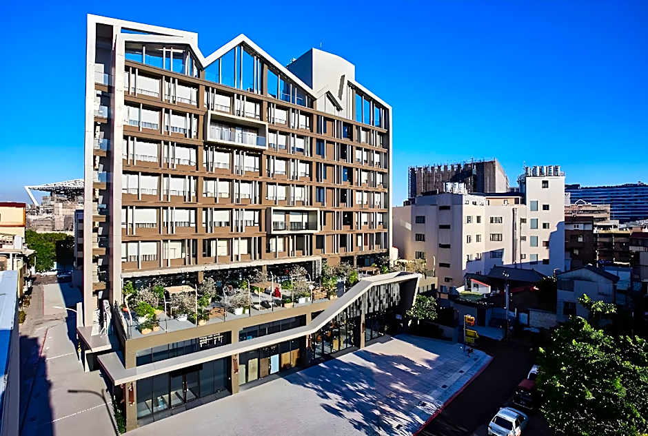 U.I.J Hotel&Hostel (UIJ)