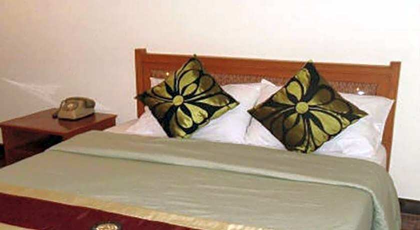 Ubon Hotel