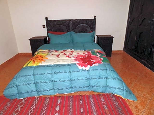 Manis Apartment Set in a Hotel Area