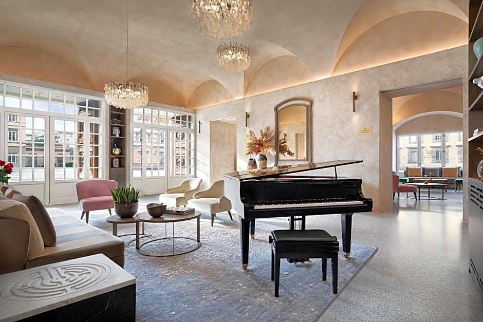 Grand Universe Lucca, Autograph Collection