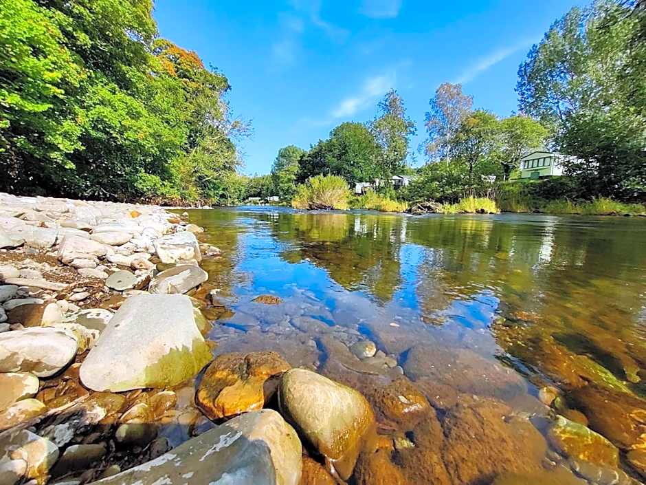 Teviotview Riverside Retreat