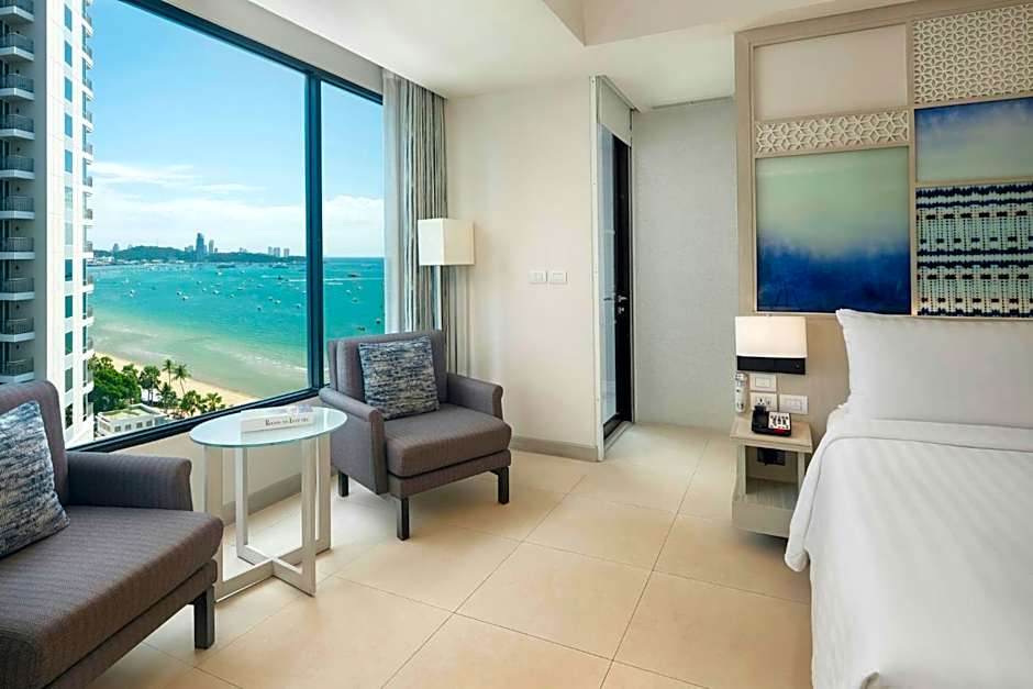 Photo 1 of 3 of Deluxe 2 Beds, Sea View