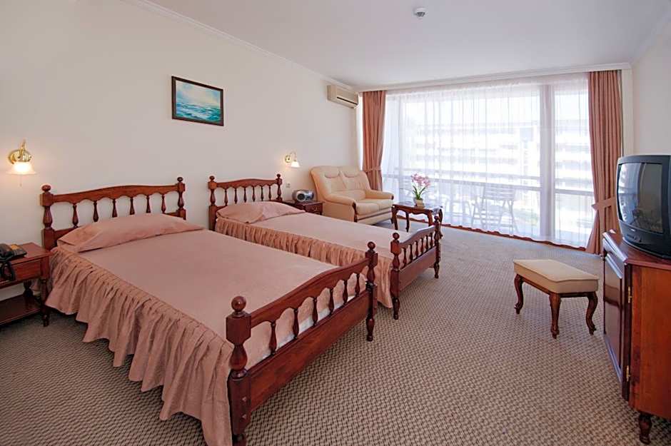 Mercury Hotel- All Inclusive