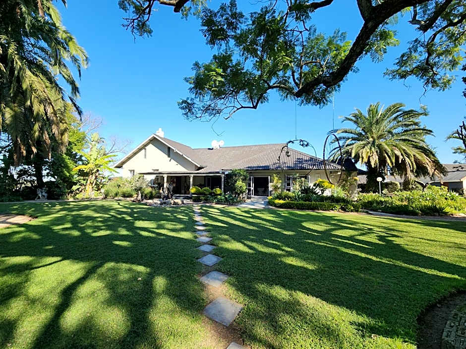 Homestead Bed and Breakfast - Travel Addo Group