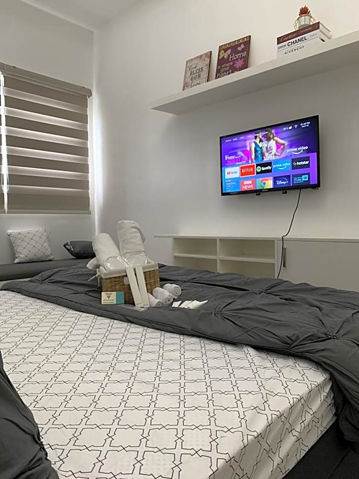 Real Serene Suite by AZURE NORTH