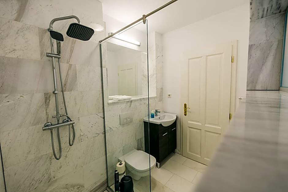 YellowBoot Aparthotel