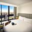 Meriton Suites Pitt Street, Sydney