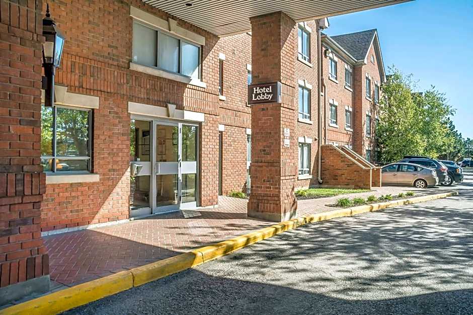 Comfort Suites
