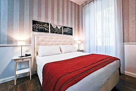 Star Vatican Rooms