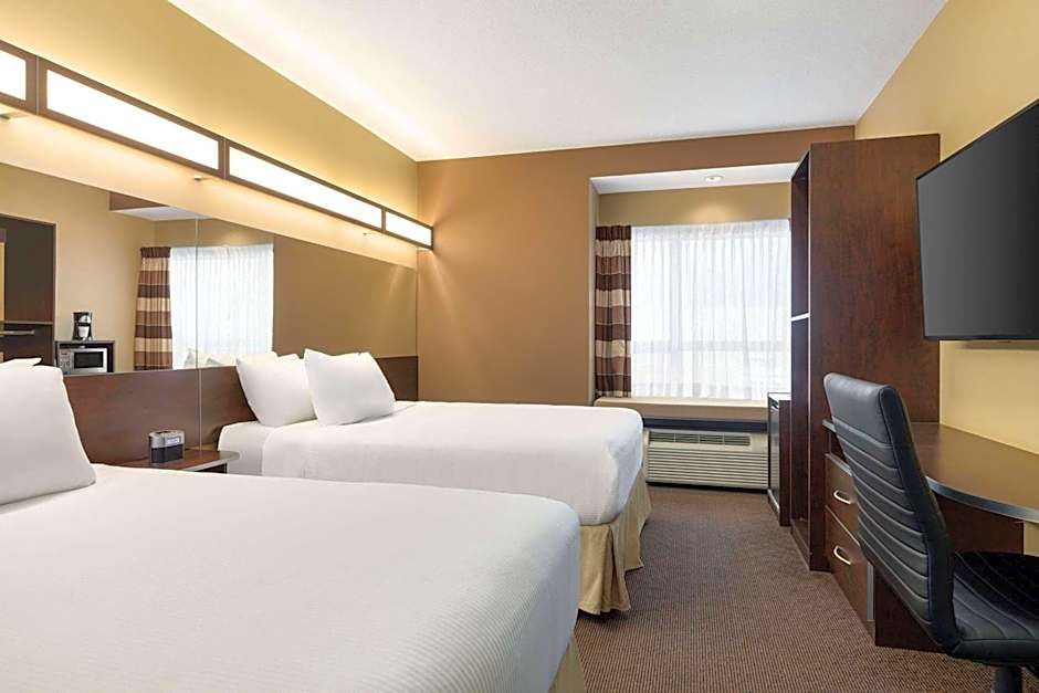 Microtel Inn & Suites By Wyndham Estevan
