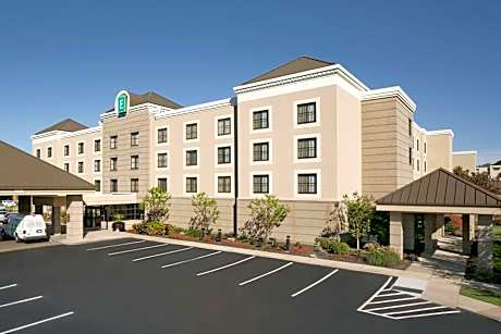 Embassy Suites By Hilton Hotel Cleveland-Beachwood