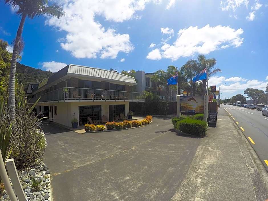 Bay Sands Seafront Studios