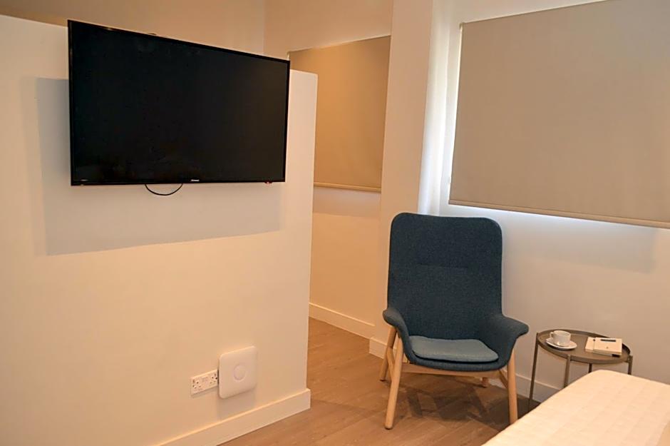LEONDIANA Boutique Hotel