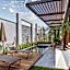 Unique Life Style Hotel