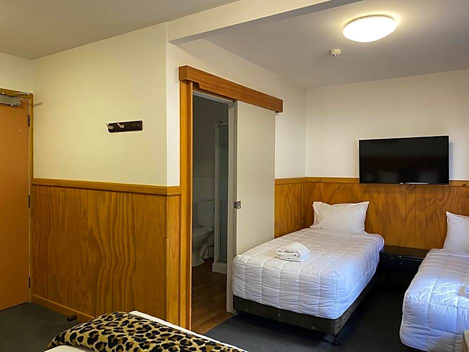 Lakefront Lodge Taupo