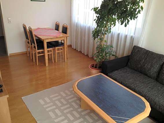 Gästehaus und Fewo Lamm Garni