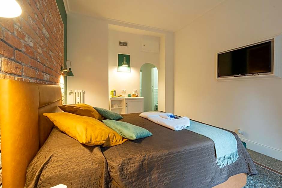 Capital Rooms