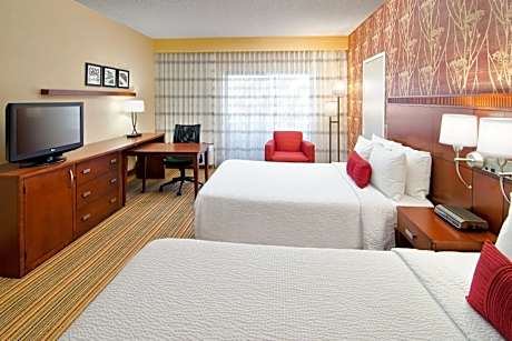 Double Room with Two Double Beds and Roll-In Shower - Mobility and Hearing Accessible
