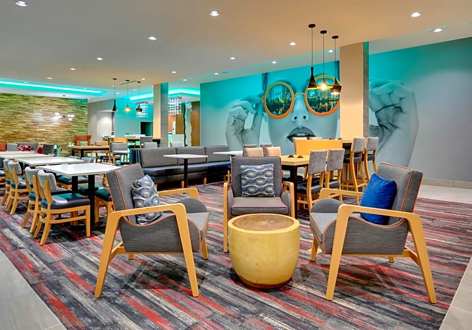 La Quinta Inn & Suites by Wyndham Lakeway