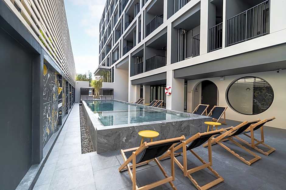 Blu Monkey Hub and Hotel Krabi Town