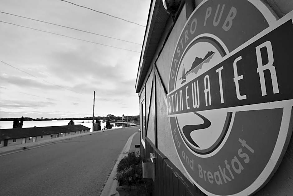 Stonewater Manor B&B