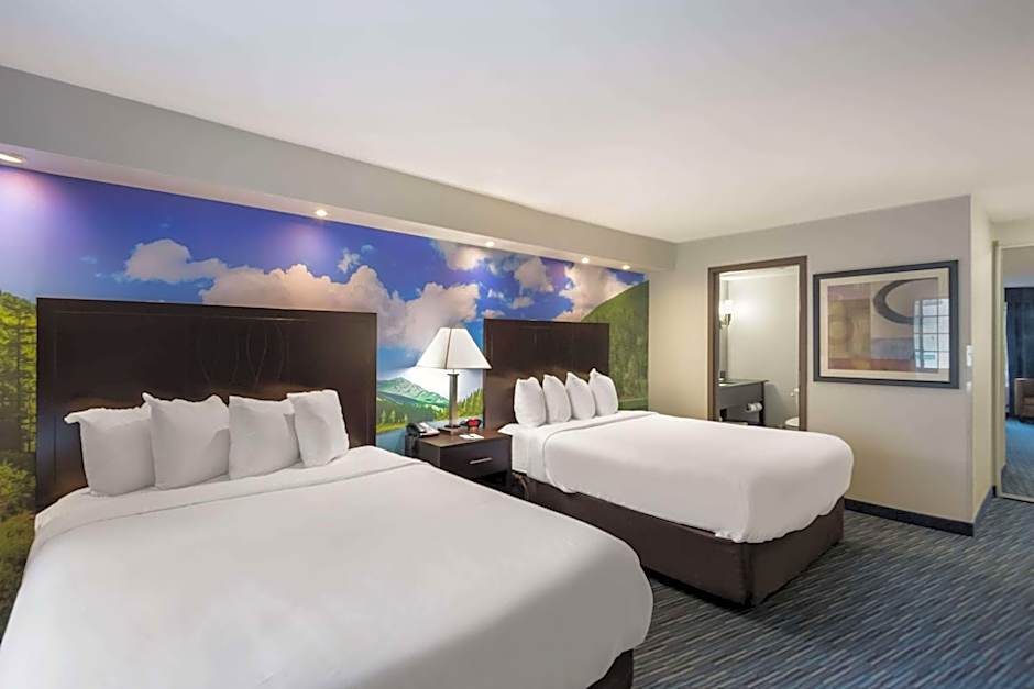 Clarion Pointe Syracuse Downtown