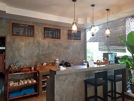 Suchanaree At Leam Ngop