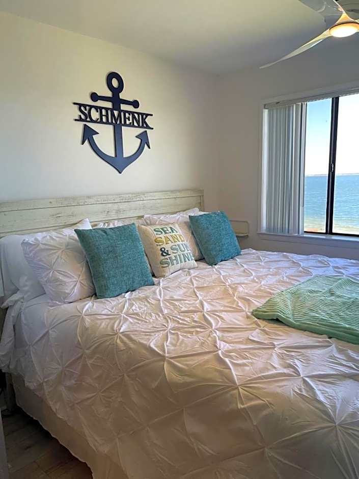 Sunset Harbor The Palms