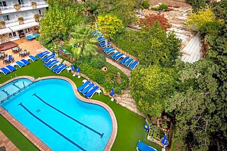Hotel GHT Neptuno-Tossa & Venus SPA
