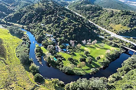 Blackwaters River Lodge