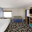 La Quinta Inn & Suites by Wyndham Atlanta Roswell