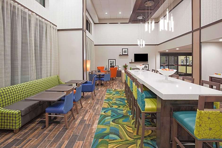 Hampton Inn By Hilton & Suites Sioux City South