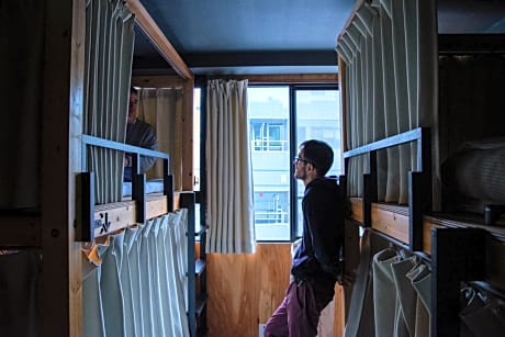 Bunk Bed in Mixed Dormitory Room