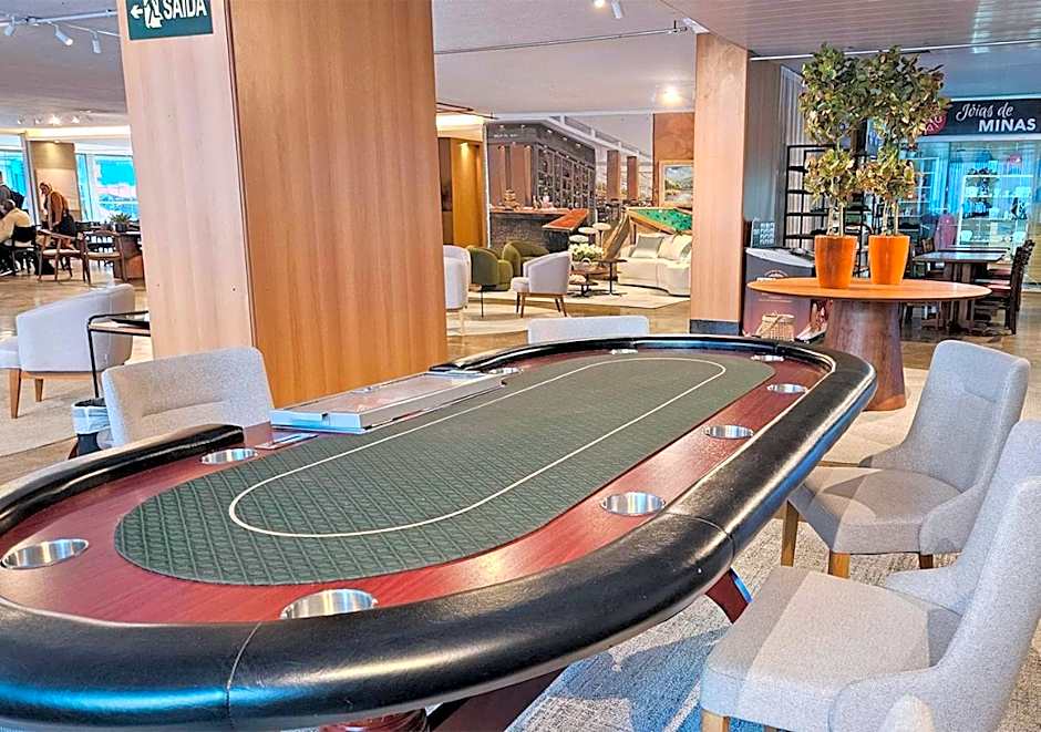 Nacional Inn Poços de Caldas - Lazer completo e Gastronomia no Centro